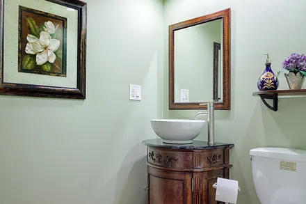 Guest bathroom — 14028 19th Ave NE, Seattle