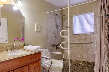 Bathroom — 14028 19th Ave NE, Seattle