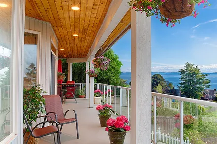 Deck — 19511 23rd Ave NW, Shoreline